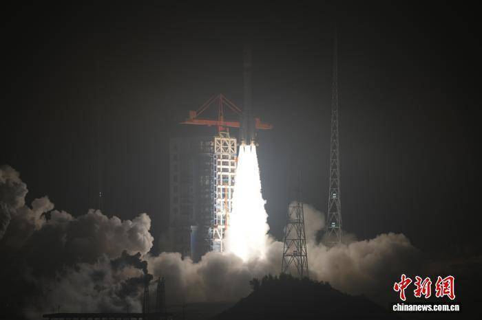 中国成功发射卫星互联网低轨11组卫星