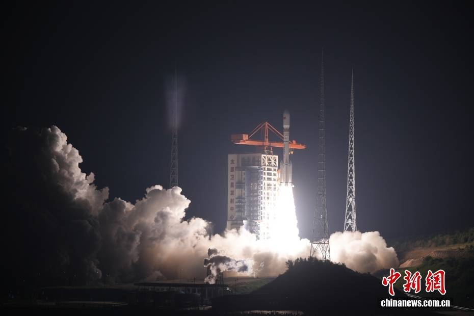 中国成功发射卫星互联网低轨09组卫星