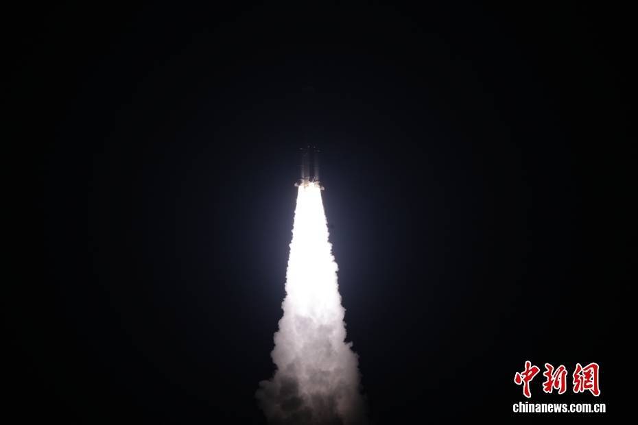 中国成功发射卫星互联网低轨09组卫星