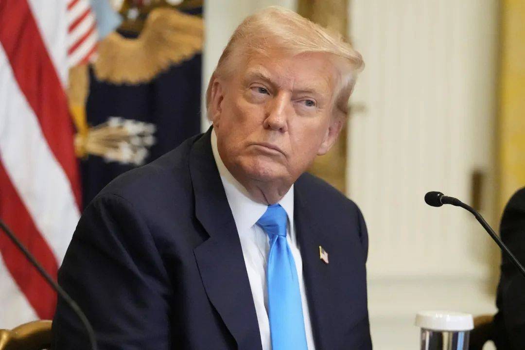华尔街传奇大佬称已清空所有美国股票，目前持有中国股票和黄金白银！认为下一次美国经济危机将是有生以来最严重的